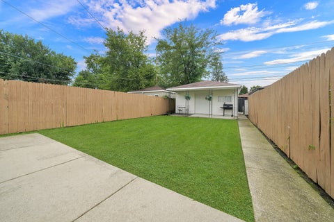 Tiny photo for 11209 S Hermosa Avenue, Chicago, IL 60643 (MLS # 12728750)