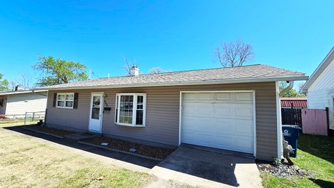 Tiny photo for 409 S Pleasant Avenue, Centralia, IL 62801 (MLS # 12611525)