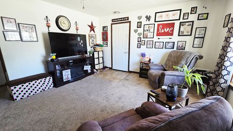 Tiny photo for 409 S Pleasant Avenue, Centralia, IL 62801 (MLS # 12611525)