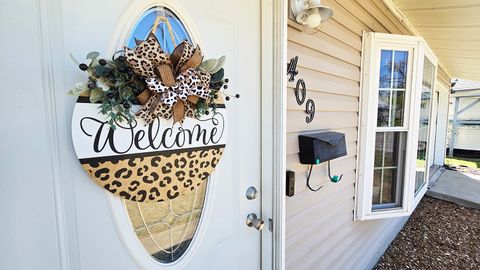 Tiny photo for 409 S Pleasant Avenue, Centralia, IL 62801 (MLS # 12611525)