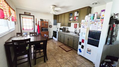 Tiny photo for 409 S Pleasant Avenue, Centralia, IL 62801 (MLS # 12611525)