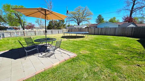 Tiny photo for 409 S Pleasant Avenue, Centralia, IL 62801 (MLS # 12611525)