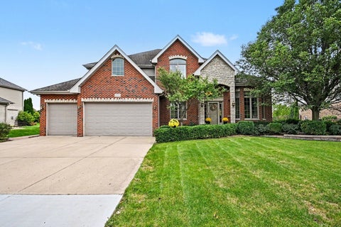 Photo of 1750 Edmonds Avenue, New Lenox, IL 60451 (MLS # 12769824)