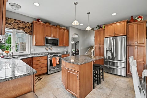 Tiny photo for 1750 Edmonds Avenue, New Lenox, IL 60451 (MLS # 12769824)