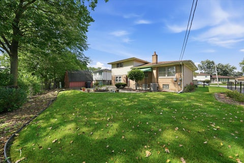 Tiny photo for 737 E 170th Place, South Holland, IL 60473 (MLS # 12790095)