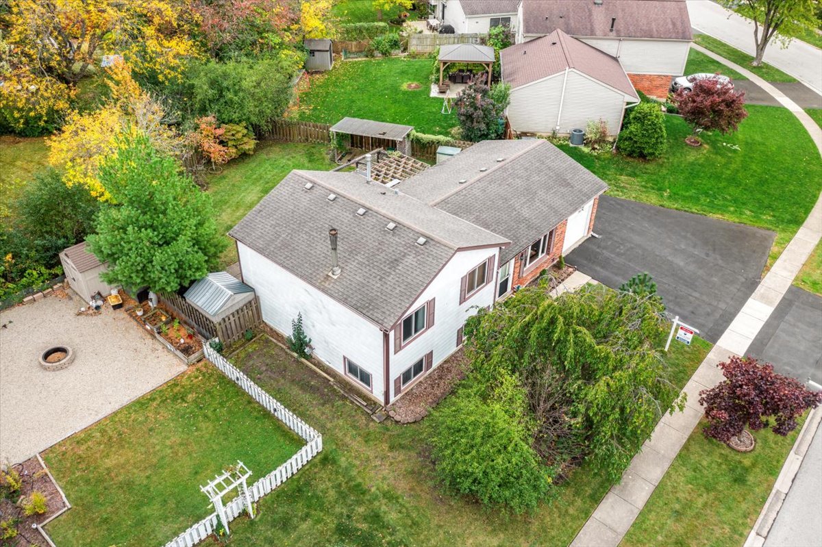 795 Harvest Drive