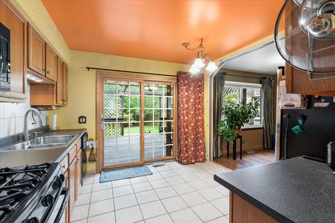 Tiny photo for 795 Harvest Drive, Lake Zurich, IL 60047 (MLS # 12501677)