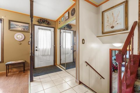 Tiny photo for 795 Harvest Drive, Lake Zurich, IL 60047 (MLS # 12501677)