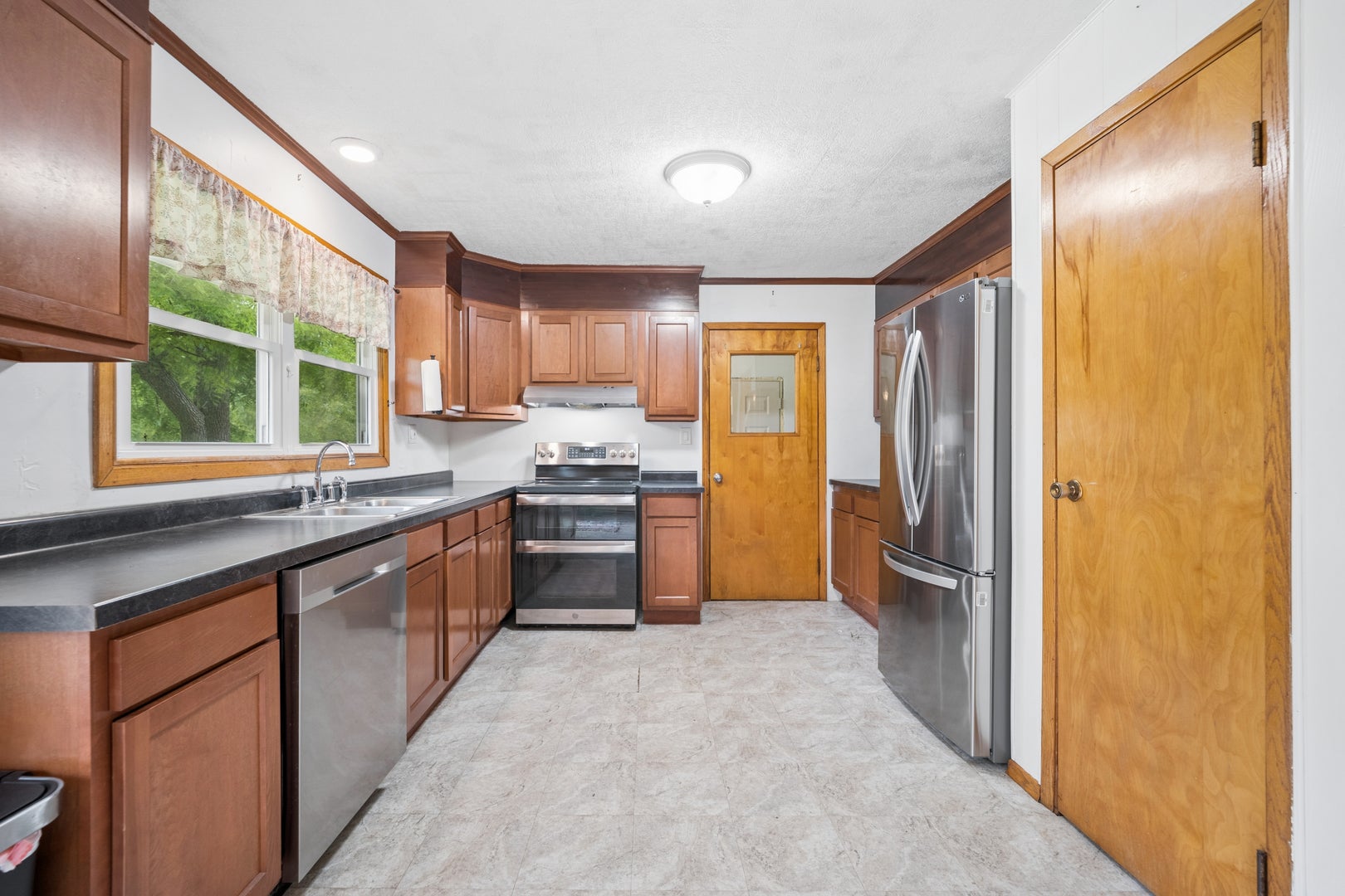 15036 Durkee Road