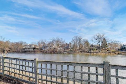 Tiny photo for 407 La Fox River Drive, Algonquin, IL 60102 (MLS # 12564735)