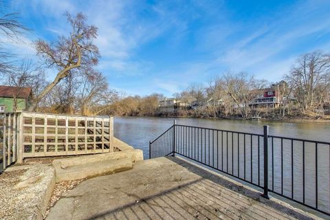 Tiny photo for 407 La Fox River Drive, Algonquin, IL 60102 (MLS # 12564735)