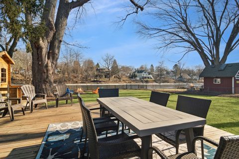 Tiny photo for 407 La Fox River Drive, Algonquin, IL 60102 (MLS # 12564735)