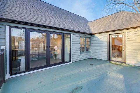 Tiny photo for 407 La Fox River Drive, Algonquin, IL 60102 (MLS # 12564735)