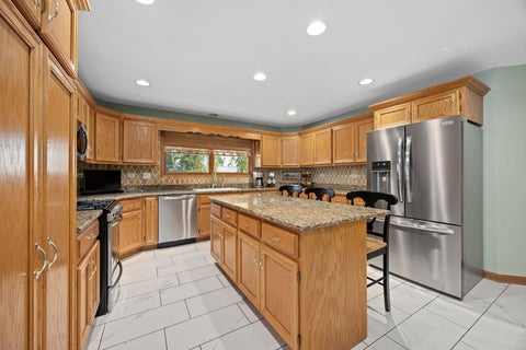 Tiny photo for 12110 Pine Avenue, Lemont, IL 60439 (MLS # 12758619)