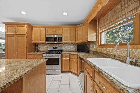 Tiny photo for 12110 Pine Avenue, Lemont, IL 60439 (MLS # 12758619)