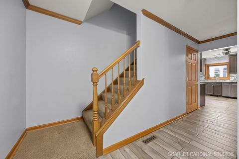 Tiny photo for 584 Beaconsfield Avenue, Naperville, IL 60565 (MLS # 12478552)