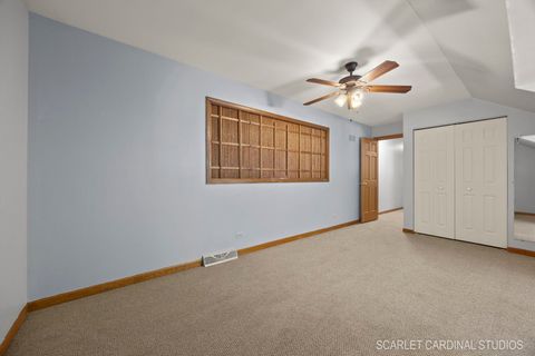 Tiny photo for 584 Beaconsfield Avenue, Naperville, IL 60565 (MLS # 12478552)