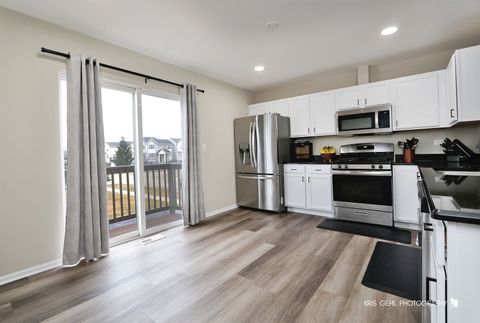 Tiny photo for Round Lake, IL 60073 (MLS # 12589324)