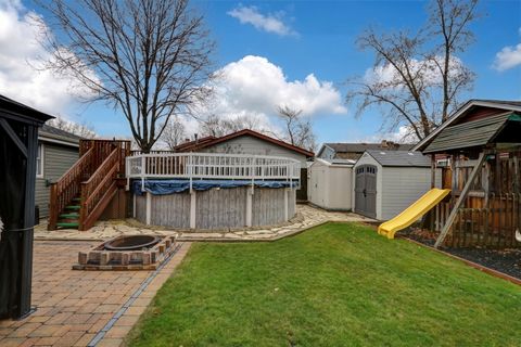 Tiny photo for 3861 Sutherland Drive, Park City, IL 60085 (MLS # 12581539)