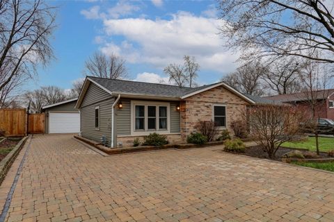 Tiny photo for 3861 Sutherland Drive, Park City, IL 60085 (MLS # 12581539)