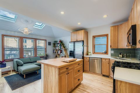 Tiny photo for 4648 W Grace Street, Chicago, IL 60641 (MLS # 12491736)