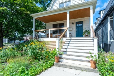 Tiny photo for 4648 W Grace Street, Chicago, IL 60641 (MLS # 12491736)