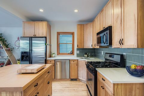 Tiny photo for 4648 W Grace Street, Chicago, IL 60641 (MLS # 12491736)