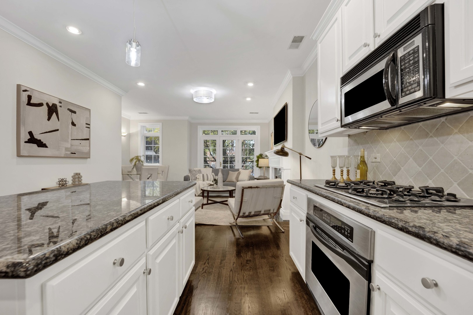 1724 N Mohawk Street 2