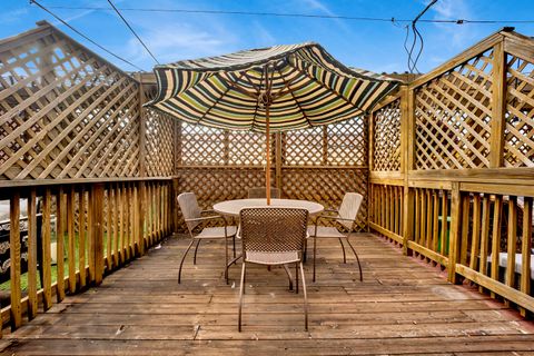 Tiny photo for 1724 N Mohawk Street #2, Chicago, IL 60614 (MLS # 12500623)