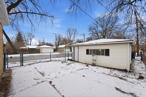 Tiny photo for 12358 S Lowe Avenue, Chicago, IL 60628 (MLS # 12563049)