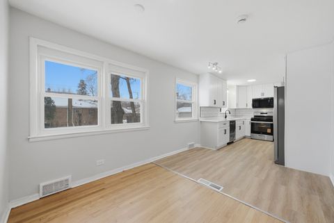 Tiny photo for 12358 S Lowe Avenue, Chicago, IL 60628 (MLS # 12563049)