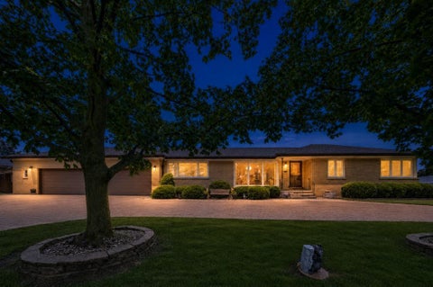 Tiny photo for 8231 W Berwyn Avenue, Chicago, IL 60656 (MLS # 12751212)