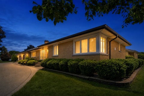 Tiny photo for 8231 W Berwyn Avenue, Chicago, IL 60656 (MLS # 12751212)