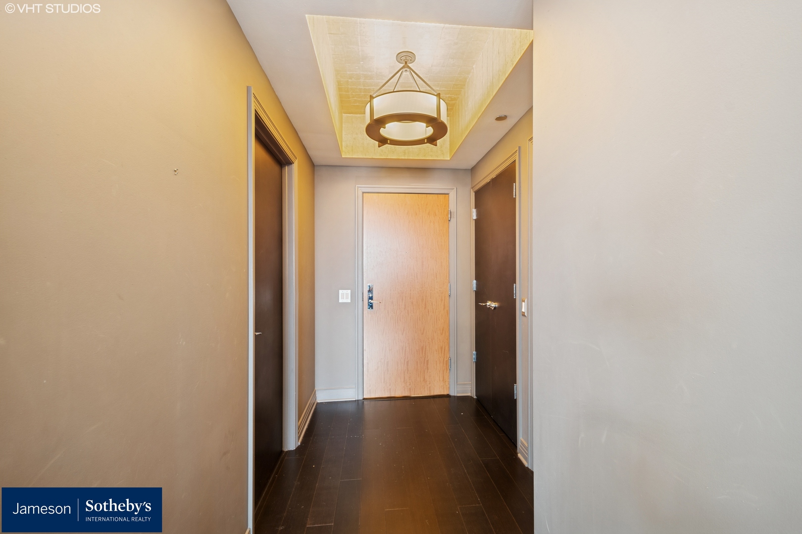 600 N LAKE SHORE Drive 4608