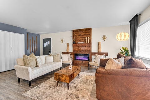 Tiny photo for 14340 Ingleside Avenue, Dolton, IL 60419 (MLS # 12695123)