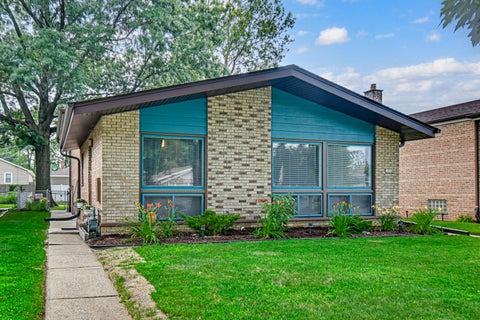 Tiny photo for 14340 Ingleside Avenue, Dolton, IL 60419 (MLS # 12695123)