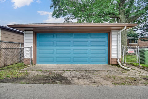 Tiny photo for 14340 Ingleside Avenue, Dolton, IL 60419 (MLS # 12695123)