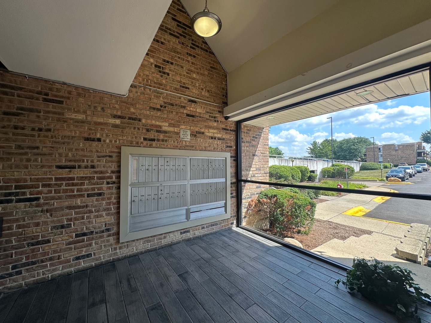 1813 Hemlock Place 209