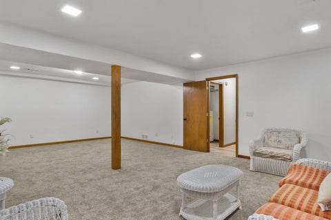Tiny photo for 4554 Bunker Hill Drive, Bettendorf, IA 52722 (MLS # 12666269)