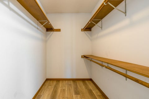 Tiny photo for 4554 Bunker Hill Drive, Bettendorf, IA 52722 (MLS # 12666269)