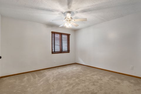 Tiny photo for 4554 Bunker Hill Drive, Bettendorf, IA 52722 (MLS # 12666269)