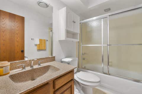 Tiny photo for 4554 Bunker Hill Drive, Bettendorf, IA 52722 (MLS # 12666269)