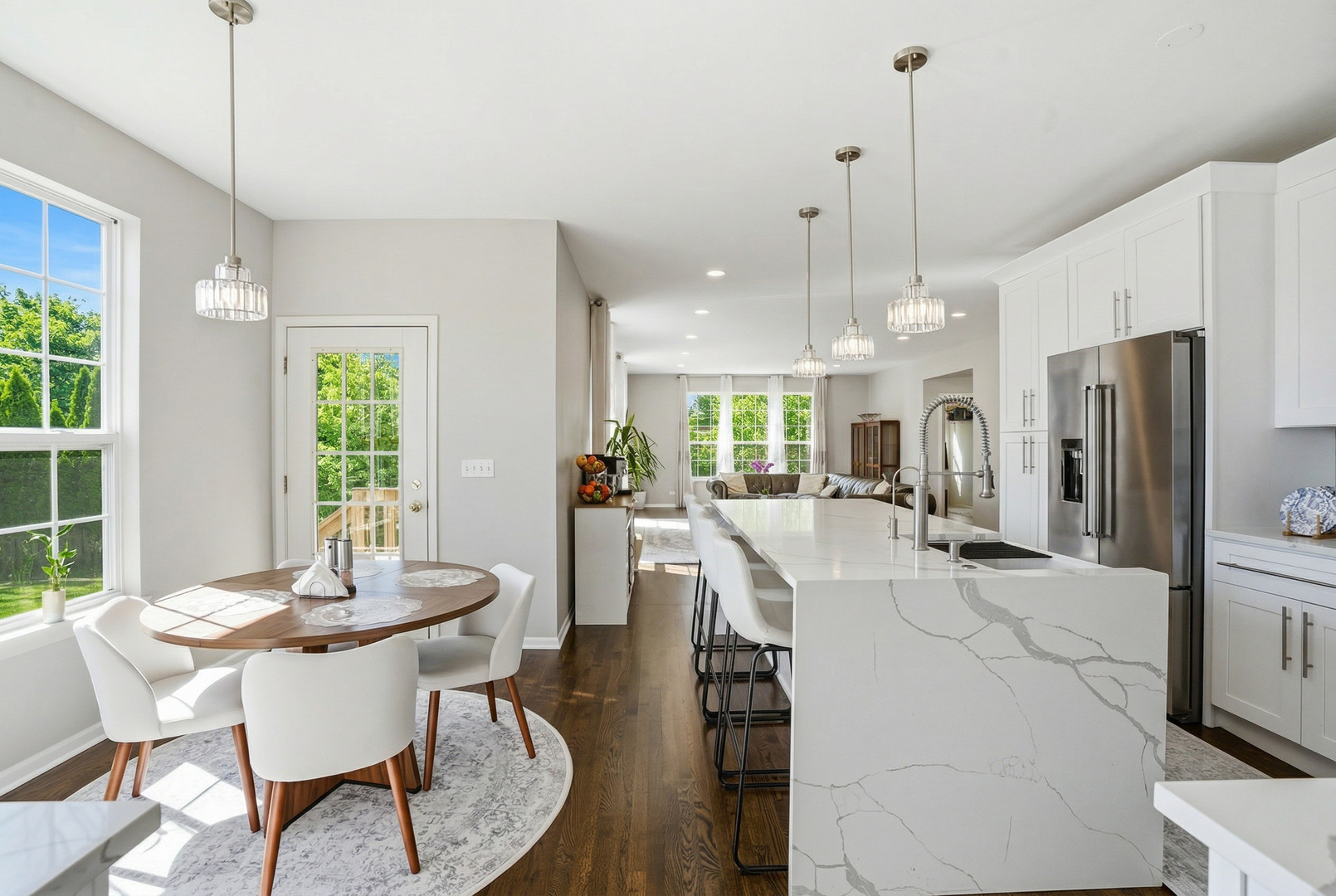 1905 S Osprey Lane
