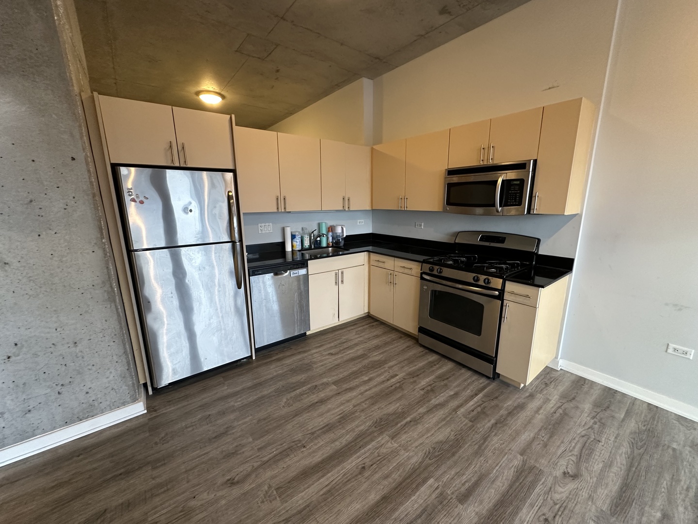 235 W Van Buren Street 1804