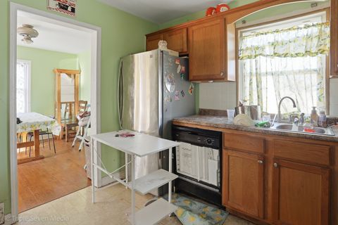 Tiny photo for 5201 S Neenah Avenue, Chicago, IL 60638 (MLS # 12600279)