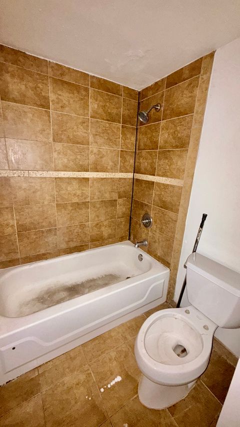 Tiny photo for 606 E Woodland Park Avenue #105, Chicago, IL 60616 (MLS # 12567005)