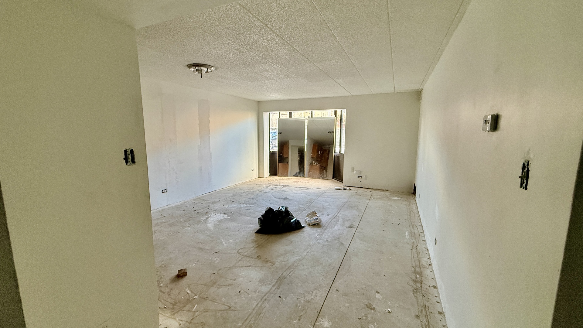 606 E Woodland Park Avenue 105