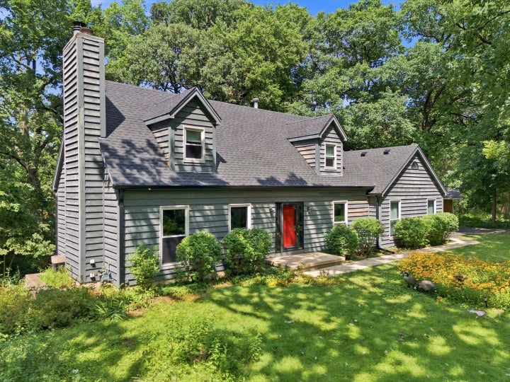 Photo 1 of 58 — 520 Glenwood Trail, Elgin, IL 60120