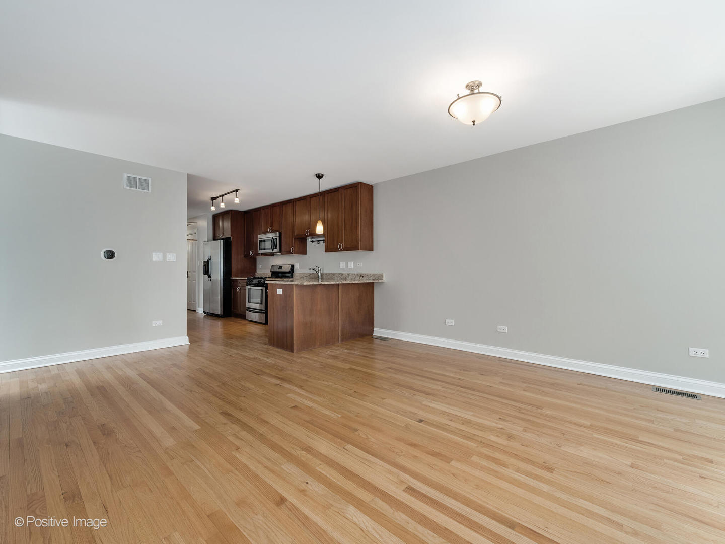 1942 W Cortland Street 1