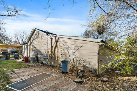 A home in Waukegan